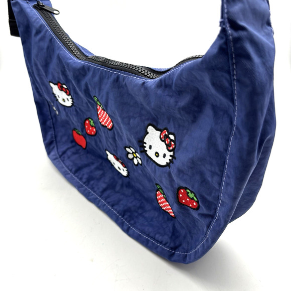 2023 Limited Edition Baggu x Hello Kitty Fruits & Flowers Crescent Crossbody Bag - Picture 9 of 16